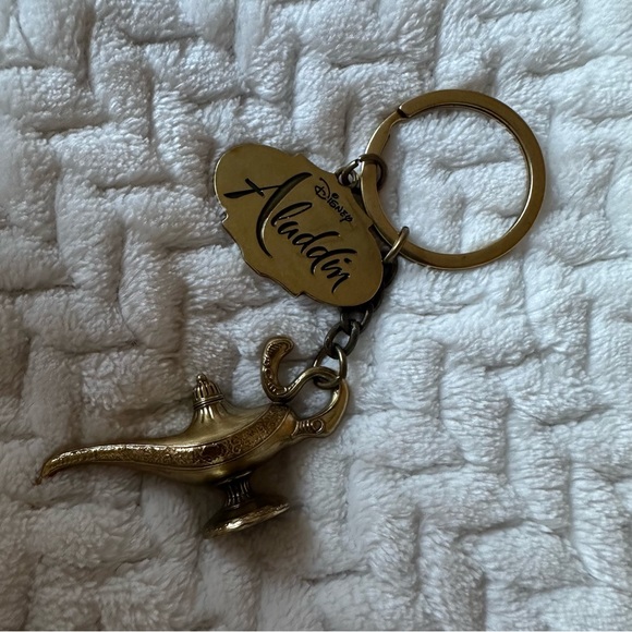 Disney Aladdin live action key chain - Picture 1 of 1